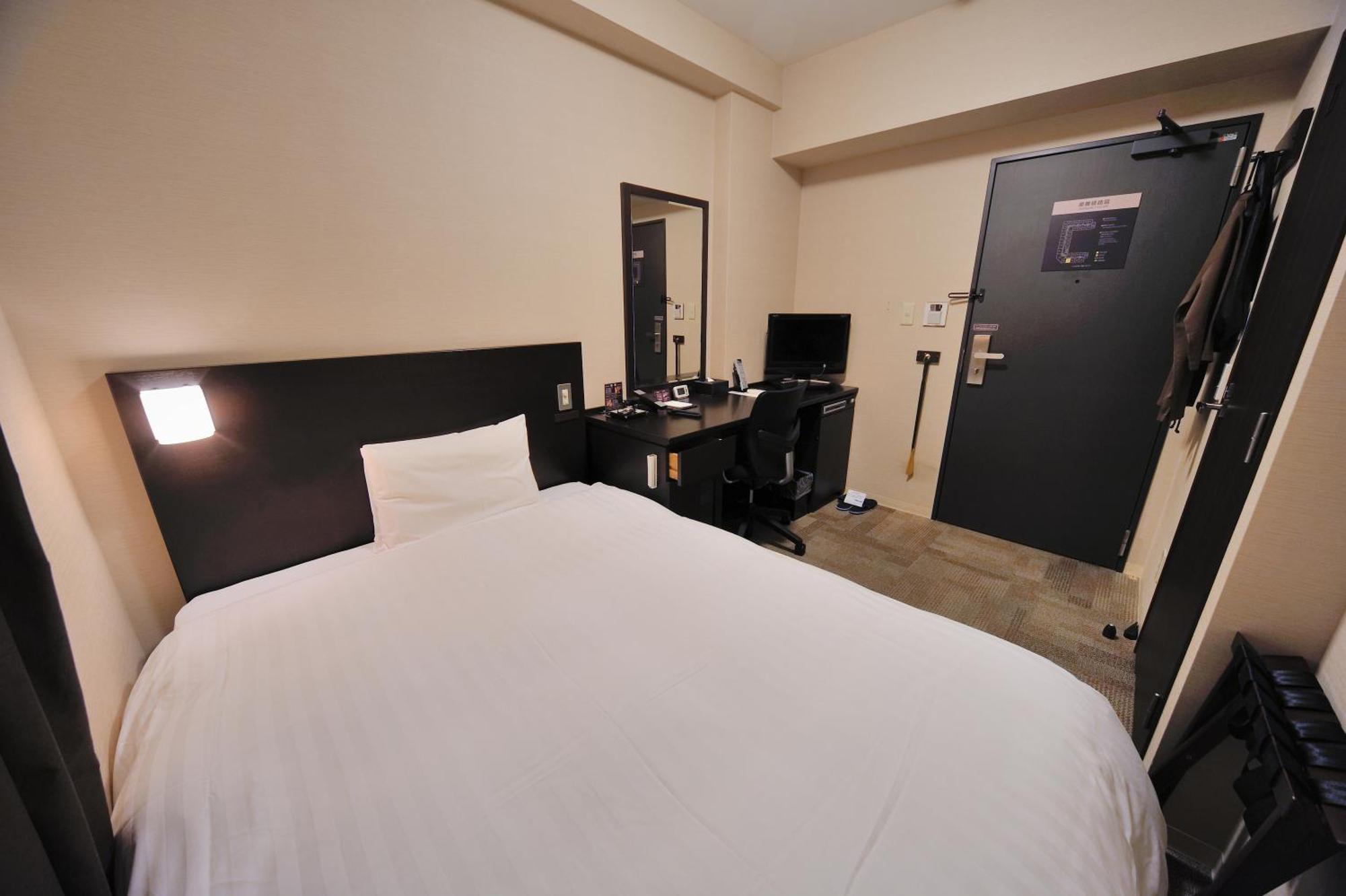 Dormy Inn Express Koriyama Rum bild